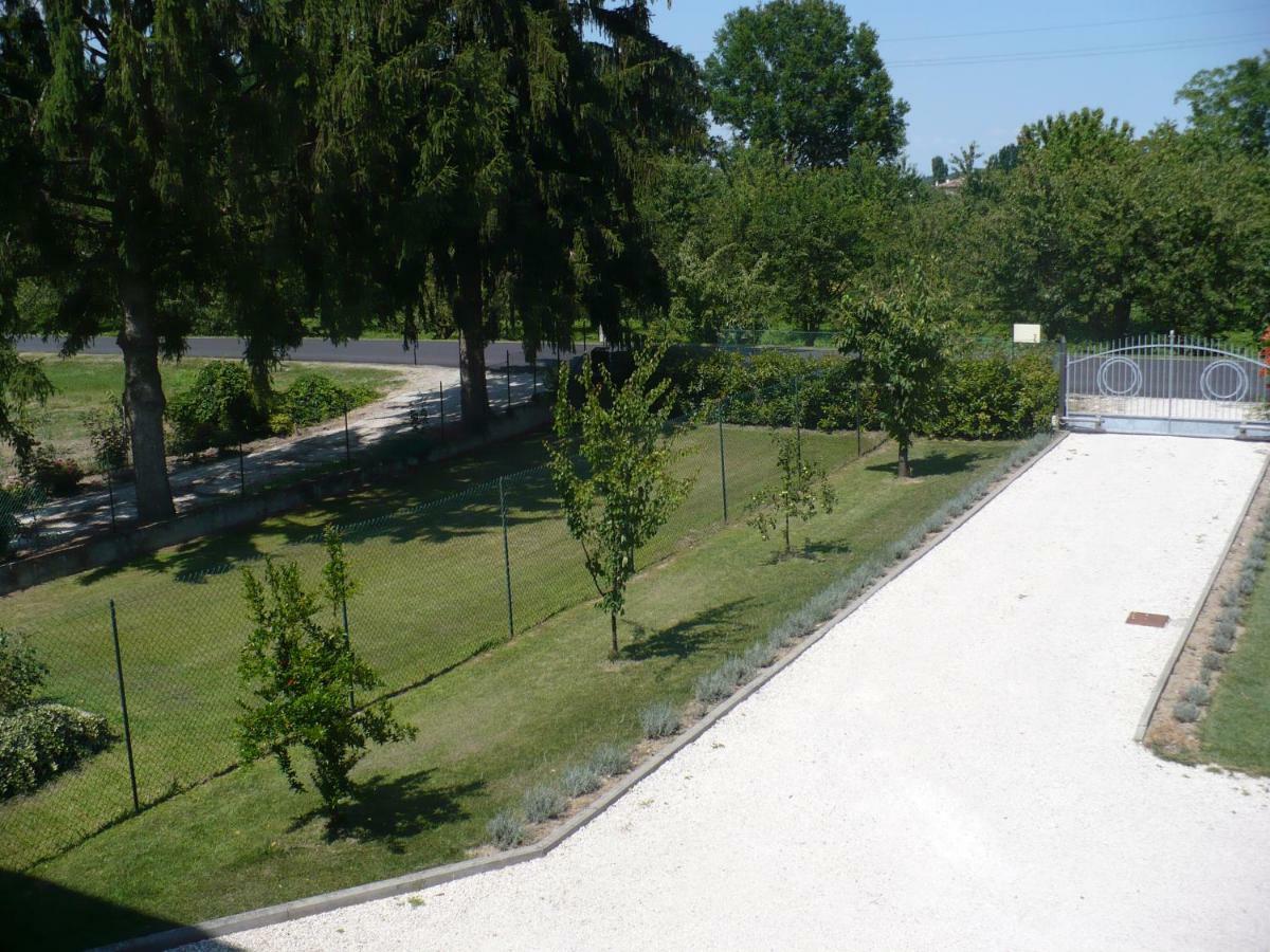 Bed and Breakfast L'Albero Della Gioia Villanova sull'Arda Exterior foto