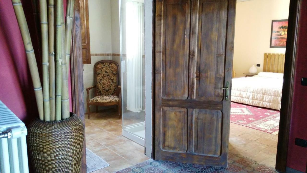 Bed and Breakfast L'Albero Della Gioia Villanova sull'Arda Exterior foto