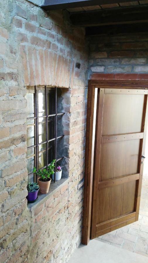 Bed and Breakfast L'Albero Della Gioia Villanova sull'Arda Exterior foto